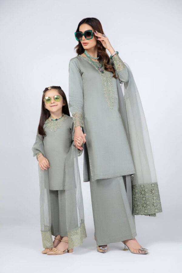 Luxury Lawn Suit Kids Green - Image 9